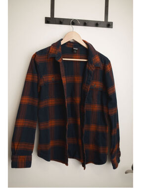 Patagonia Burlwood New Navy W's Long-Sleeved Fjord Flannel Shirt Medium